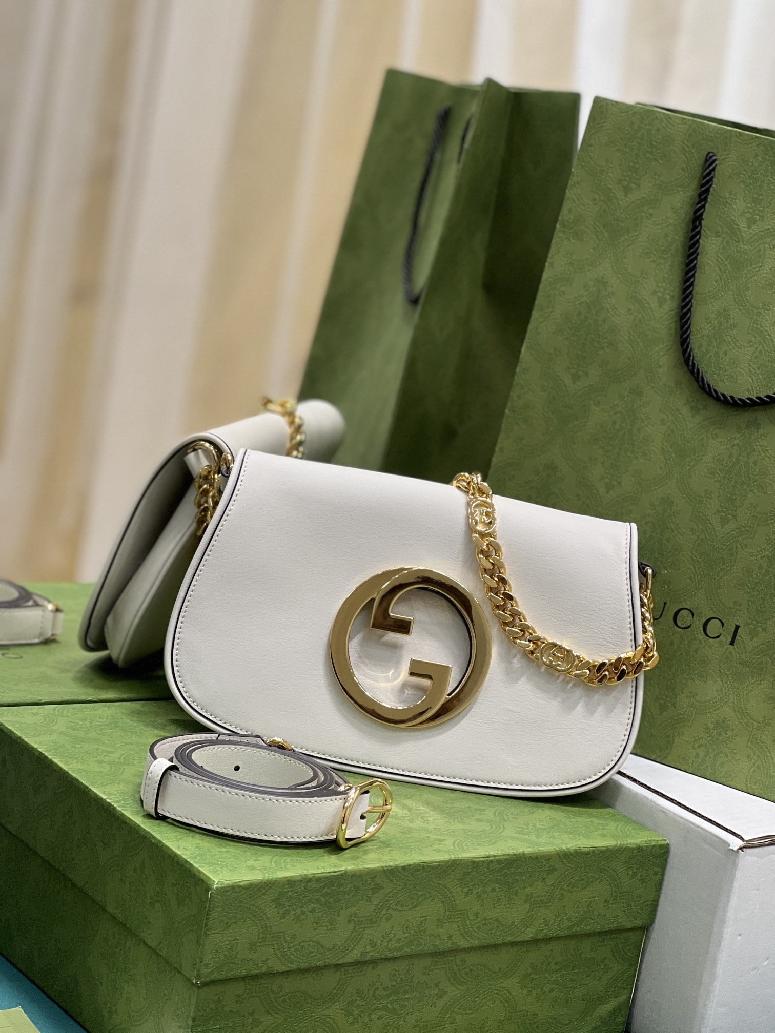 Gucci Blondie Shoulder B